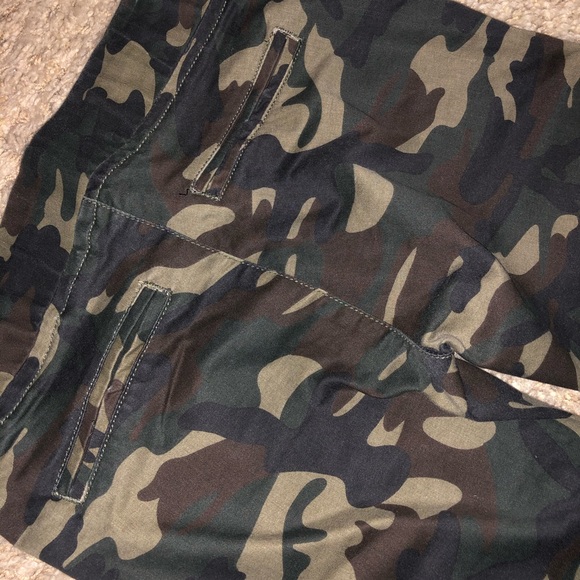 Camouflage cute joggers !trendy! - Picture 4 of 5